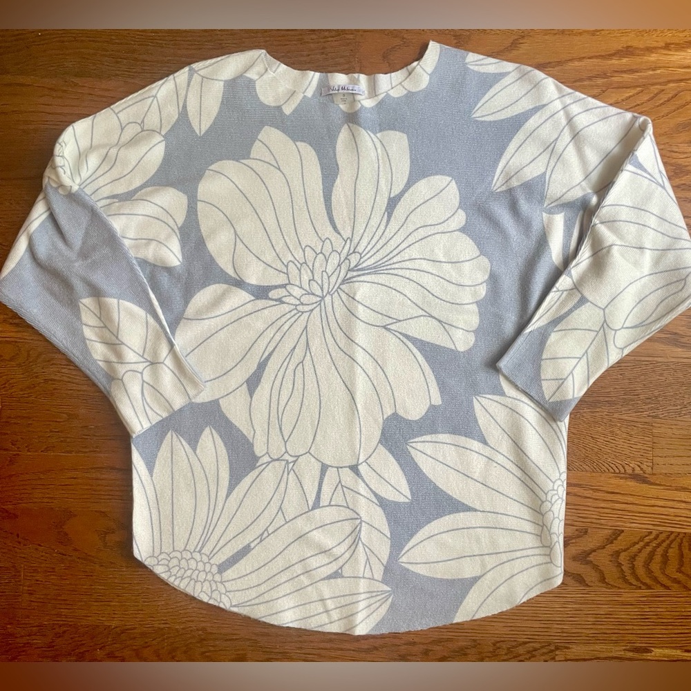 Nordstrom floral sweater size small